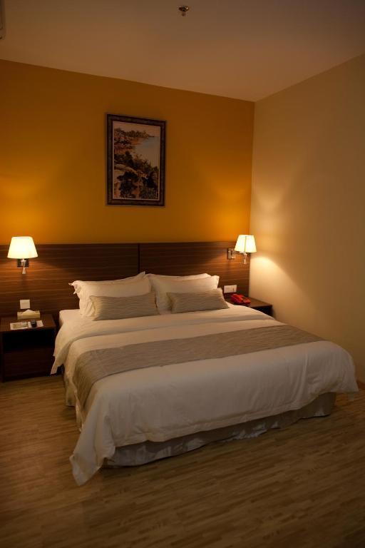 Pine Tree Hotel Batu Pahat Phòng bức ảnh