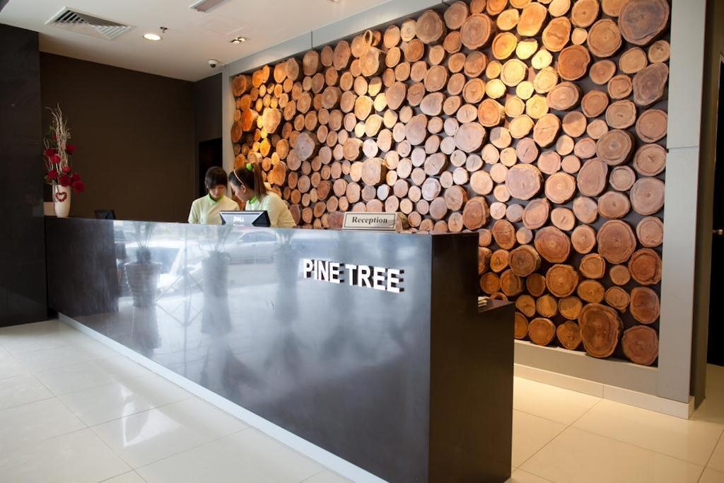 Pine Tree Hotel Batu Pahat Ngoại thất bức ảnh